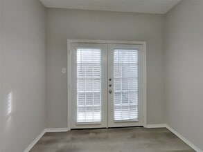 15243 Bedford Glen Dr in Channelview, TX - Building Photo - Building Photo