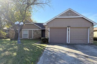 2669 Claremont Dr in Grand Prairie, TX - Building Photo