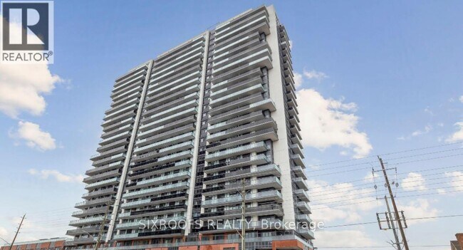 2545 Simcoe St N in Oshawa, ON - Building Photo - Building Photo