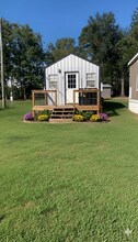 1060 W I-20 Access Rd in Longview, TX - Building Photo - Building Photo