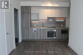 5 Buttermill Ave. in Vaughan, ON - Building Photo - Building Photo