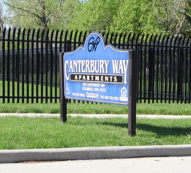 Canterbury Way in Columbus, OH - Building Photo - Building Photo