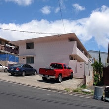 94-127 Pupupuhi St in Waipahu, HI - Foto de edificio - Building Photo