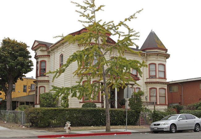 1003 12th St in Oakland, CA - Foto de edificio - Building Photo