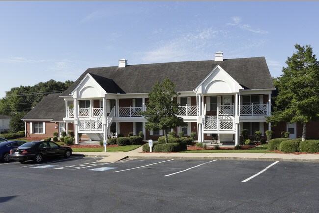 Madison Haven Apartments in Greer, SC - Foto de edificio - Building Photo