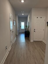 2058 Hansel Hl Dr in Tallahassee, FL - Building Photo - Building Photo