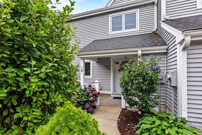 18 Westcliff Dr in Plymouth, MA - Building Photo - Building Photo