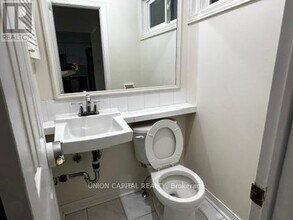 10-10 Esterbrooke Ave in Toronto, ON - Building Photo - Building Photo
