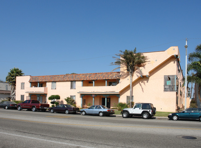 1200 N H St in Oxnard, CA - Building Photo - Building Photo