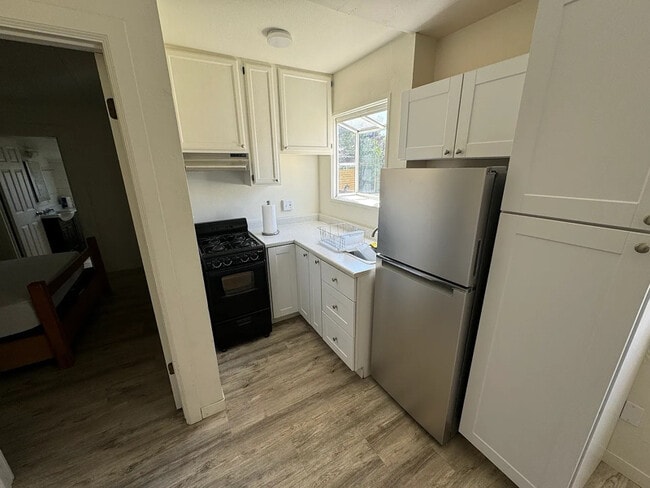 1749 Santa Barbara Ave in San Luis Obispo, CA - Building Photo - Building Photo
