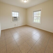 2016 Broward Ave in West Palm Beach, FL - Building Photo - Building Photo