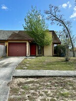 11571 Fort Caroline Lakes Dr in Jacksonville, FL - Building Photo