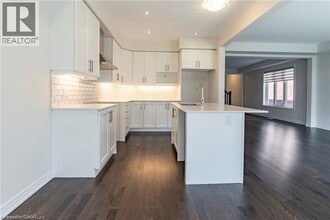 55 William Dunlop St. in Kitchener, ON - Building Photo - Building Photo