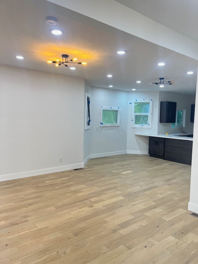 636 NE Prescott St in Portland, OR - Building Photo - Building Photo