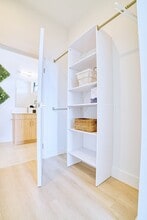 SORA Apartments in Fort Lauderdale, FL - Foto de edificio - Building Photo