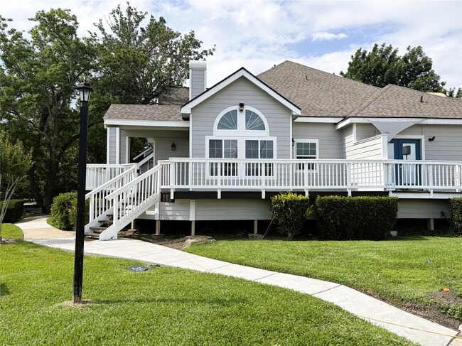 property at 111 Dunbar Estates Dr