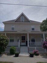 869 Hall St, Unit 869 Hall Street in Manchester, NH - Building Photo