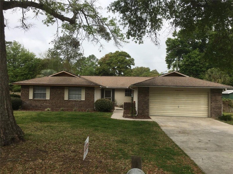 210 SE 53rd Ct in Ocala, FL - Building Photo