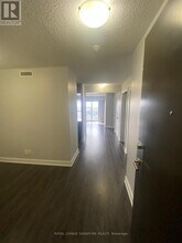 125 Village Green Square in Toronto, ON - Building Photo - Building Photo