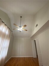 372 Anton Dr in Bridgeport, CT - Building Photo - Building Photo
