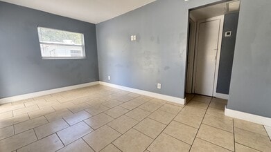 1056 Maynard St in Jacksonville, FL - Building Photo - Building Photo