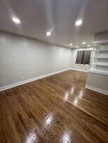 17814 Burnham Ave in Lansing, IL - Building Photo