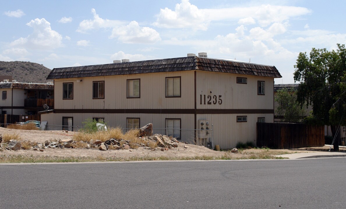 Yucca Apartments in Phoenix, AZ - Foto de edificio
