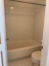 9905 Pineapple Tree Dr-Unit -206 in Boynton Beach, FL - Building Photo - Building Photo