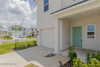 14438 Macadamia Ln in Jacksonville, FL - Building Photo - Building Photo