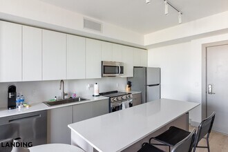 1155 NE 126th St in North Miami, FL - Building Photo - Building Photo