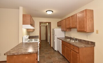 5946 Joanne Dr in Mount Pleasant, WI - Building Photo - Building Photo