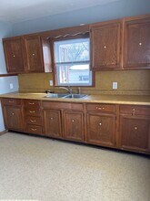 1000 Columbia St in Waterloo, IA - Building Photo - Building Photo