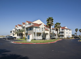 Beach Club in Corpus Christi, TX - Building Photo - Building Photo