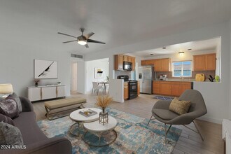 7225 N 19th Dr in Phoenix, AZ - Building Photo - Building Photo