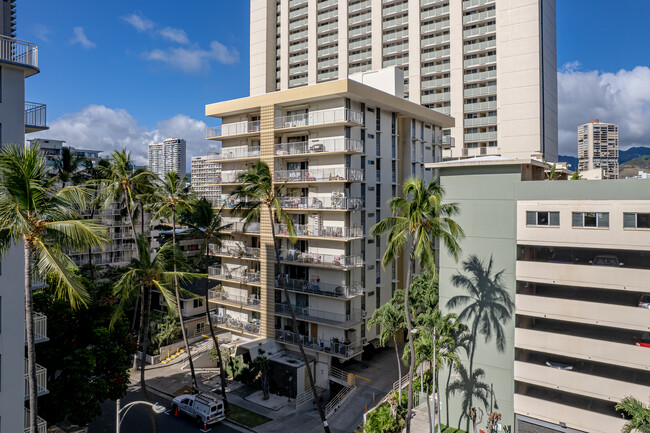 Coral Terrace in Honolulu, HI - Building Photo - Building Photo