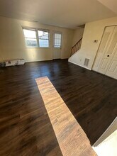 9633 Springfield Woods Ct. in Glen Allen, VA - Foto de edificio - Building Photo