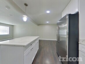 6022 Lucente Ave in Camp Springs, MD - Building Photo - Building Photo