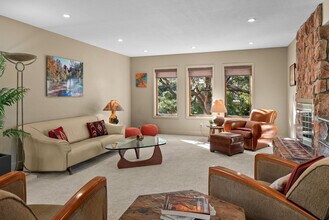 77 Wild Horse Mesa Dr in Sedona, AZ - Building Photo - Building Photo