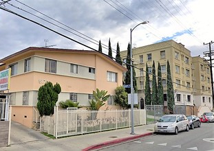 5179 Fountain Ave in Los Angeles, CA - Building Photo - Primary Photo