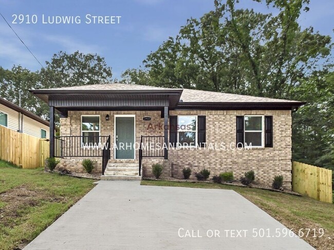 property at 2910 Ludwig St