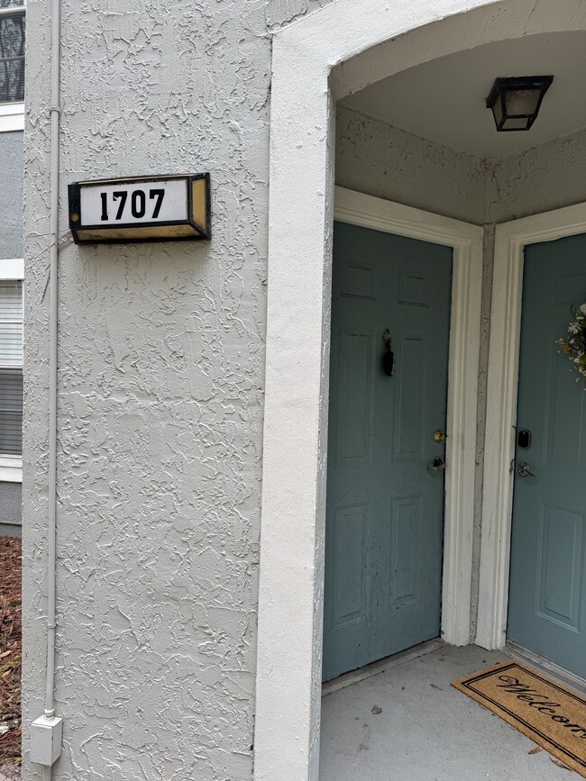 1717 County Rd 220 in Orange Park, FL - Building Photo - Building Photo