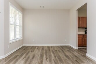 1555 Persimmon Trace in Morrow, GA - Building Photo - Building Photo