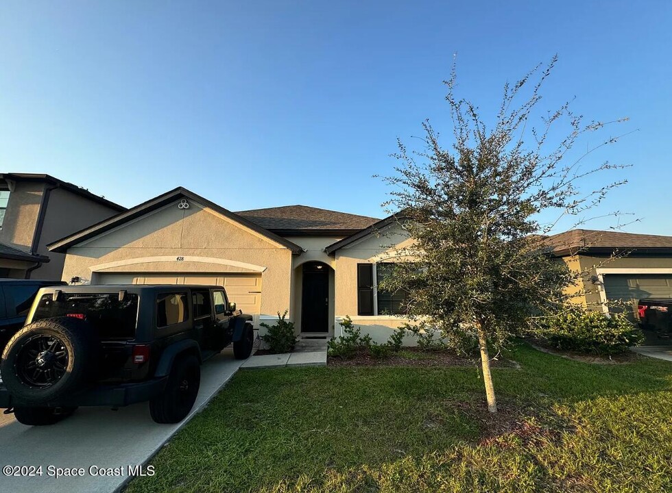 428 Coyote Dr in Cocoa, FL - Building Photo