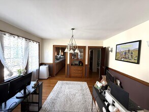 53 Forest St, Unit 1 in Medford, MA - Building Photo - Building Photo