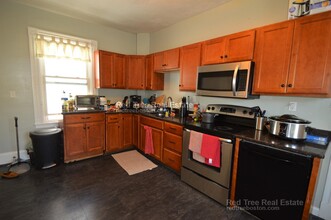 11 Reedsdale St, Unit 2 in Boston, MA - Foto de edificio - Building Photo