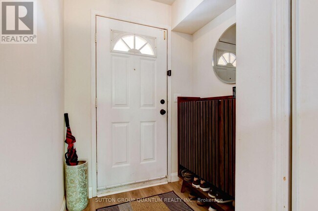 55 Barondale Dr in Mississauga, ON - Building Photo - Building Photo