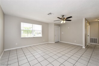 2011 NE 25th Terrace in Cape Coral, FL - Building Photo - Building Photo