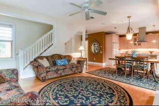 54 Olin St in Ocean Grove, NJ - Building Photo - Building Photo