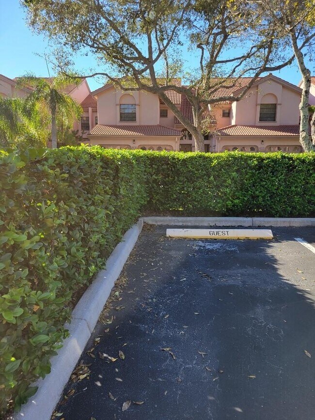 5290 Europa Dr-Unit -F in Boynton Beach, FL - Building Photo - Building Photo