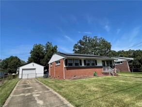 1024 Stanley Rd in Portsmouth, VA - Building Photo - Building Photo